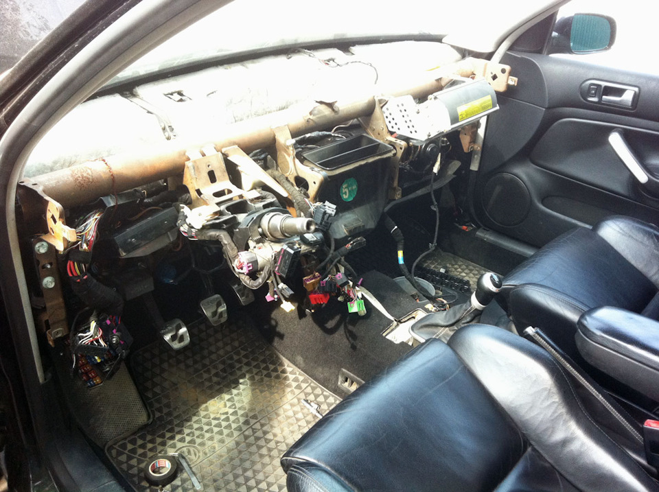 Photo from the logbook Volkswagen Golf R Mk4