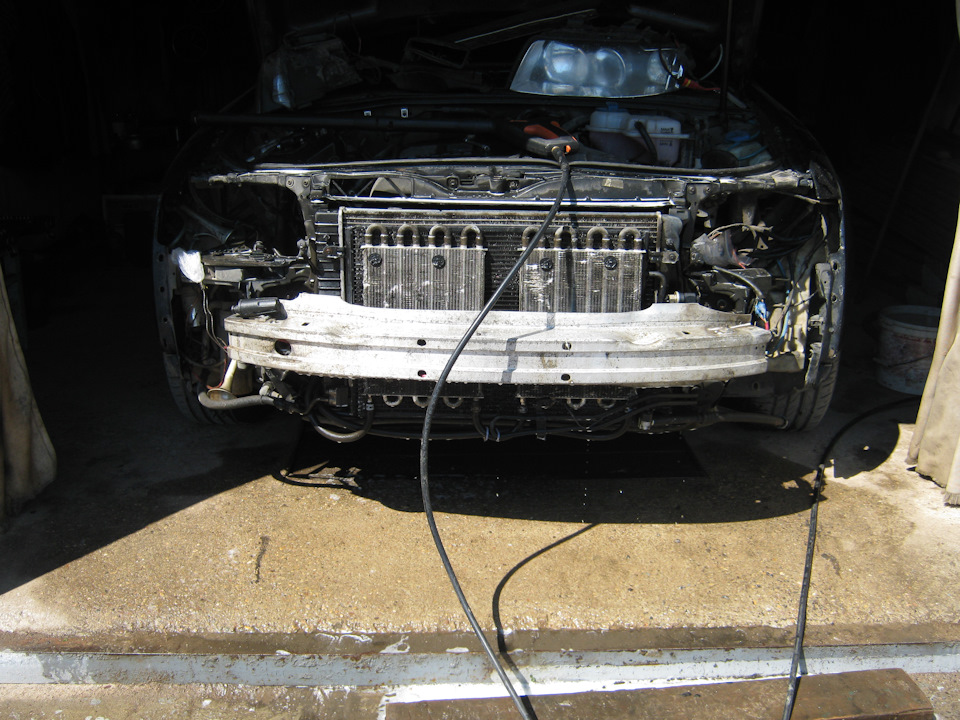 Фото в бортжурнале Audi A4 (B6)