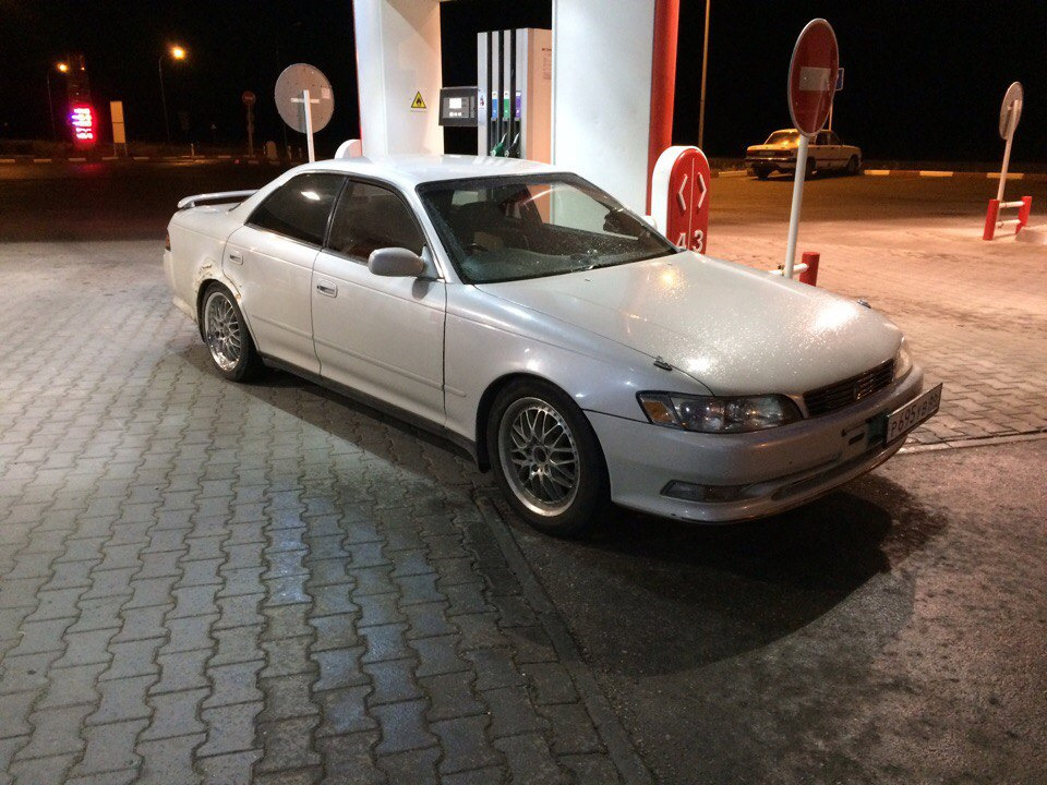 Фото в бортжурнале Toyota Mark II (90)