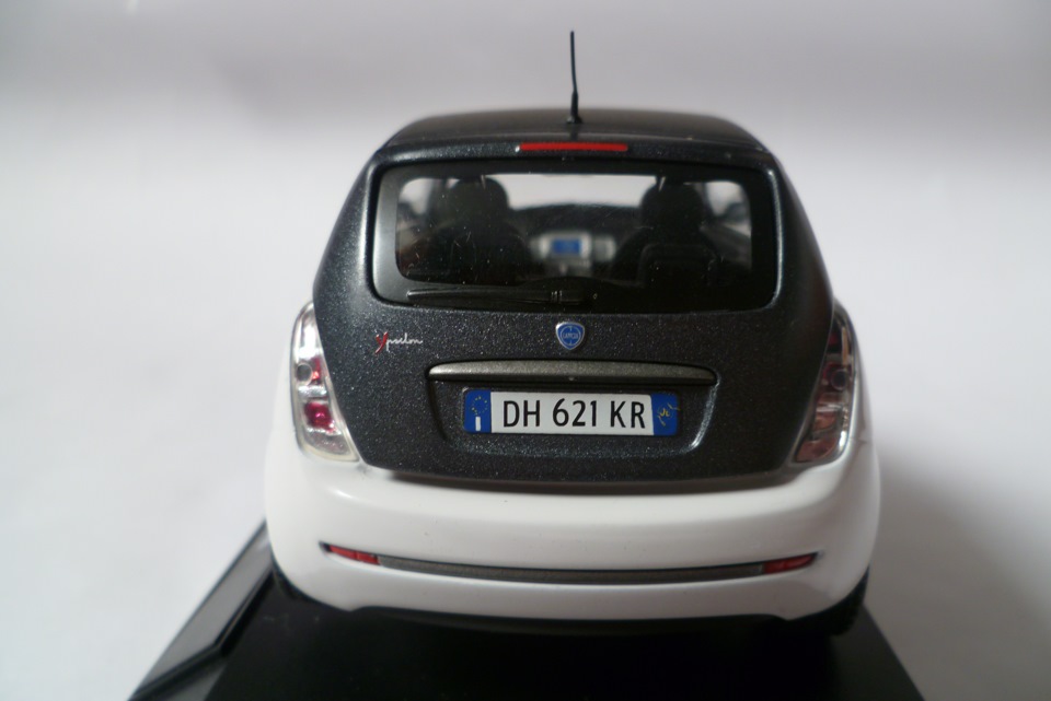 Lancia Ypsilon Motorama 1/24 ミニカー Lancia Ypsilon (1:24 by Cararama) — Сообщество «Масштабные Модели