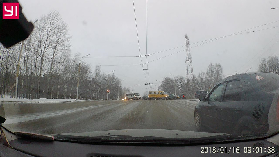 Вы посмотрите на ширину угла обзора, от левой стойки до правой стойки. (Качество 1280*768 стоит (карта была у мну только на 16Гб)) — GAZ Сайбер