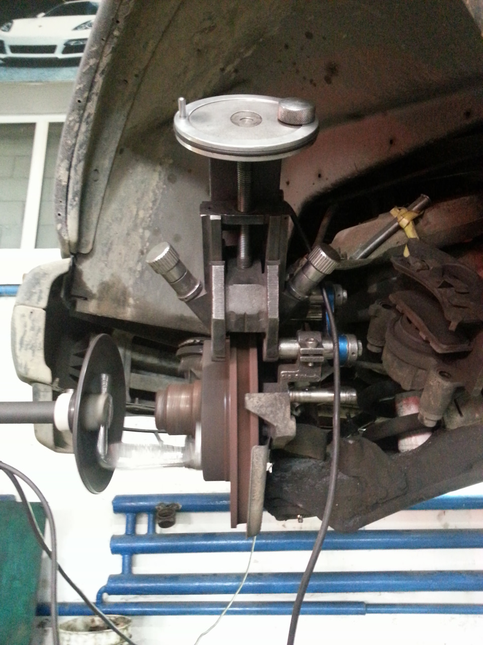 Photo from the logbook Chevrolet Express (GMT600)