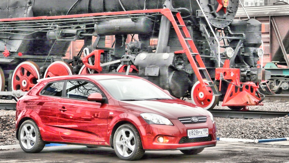 KIA Pro_Ceed 2.0 MT Sport "FIRE LADY"