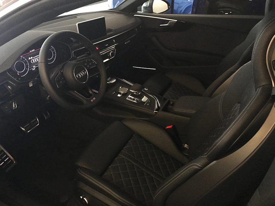 B9 — Audi A5 (2G)