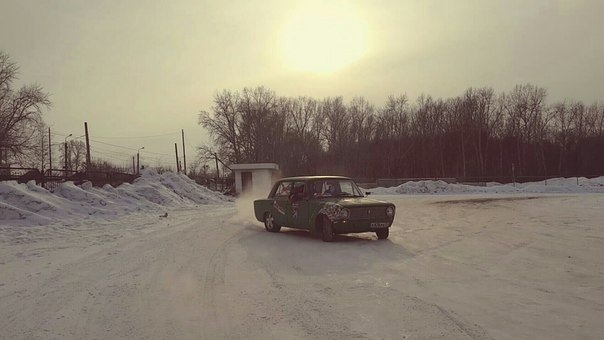 Фото в бортжурнале Nissan Skyline (R33)