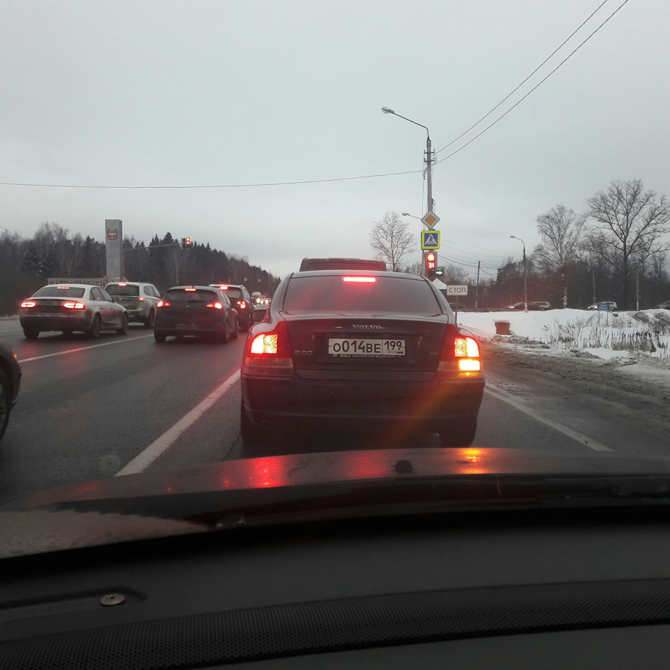 Фото в бортжурнале Volvo S60 (1G)