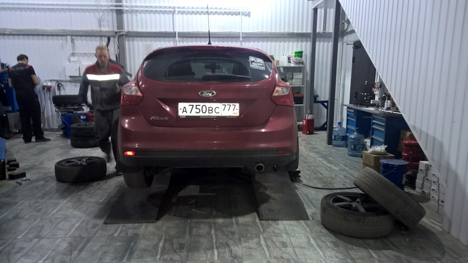 Фото в бортжурнале Ford Focus Hatchback III
