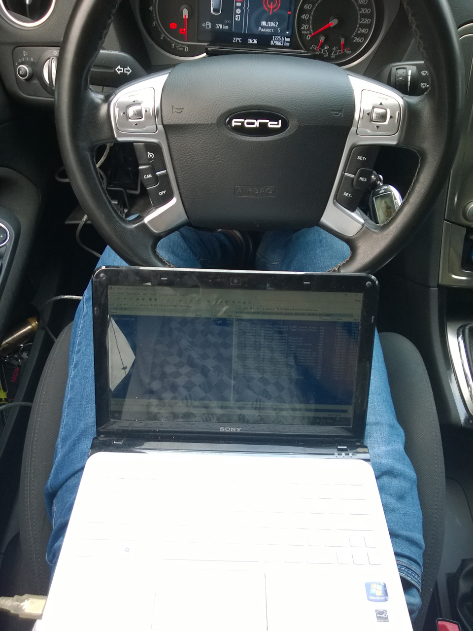 Прошивка была через 3G по удаленке — Ford Mondeo IV