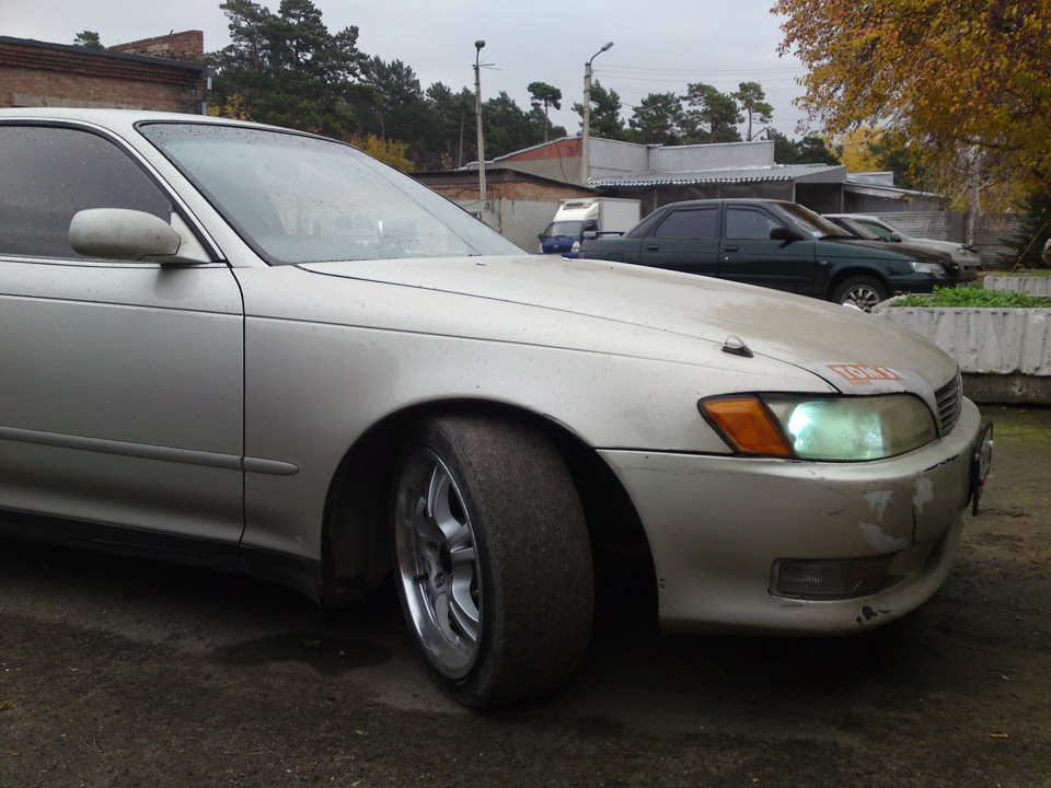 Фото в бортжурнале Toyota Mark II (90)