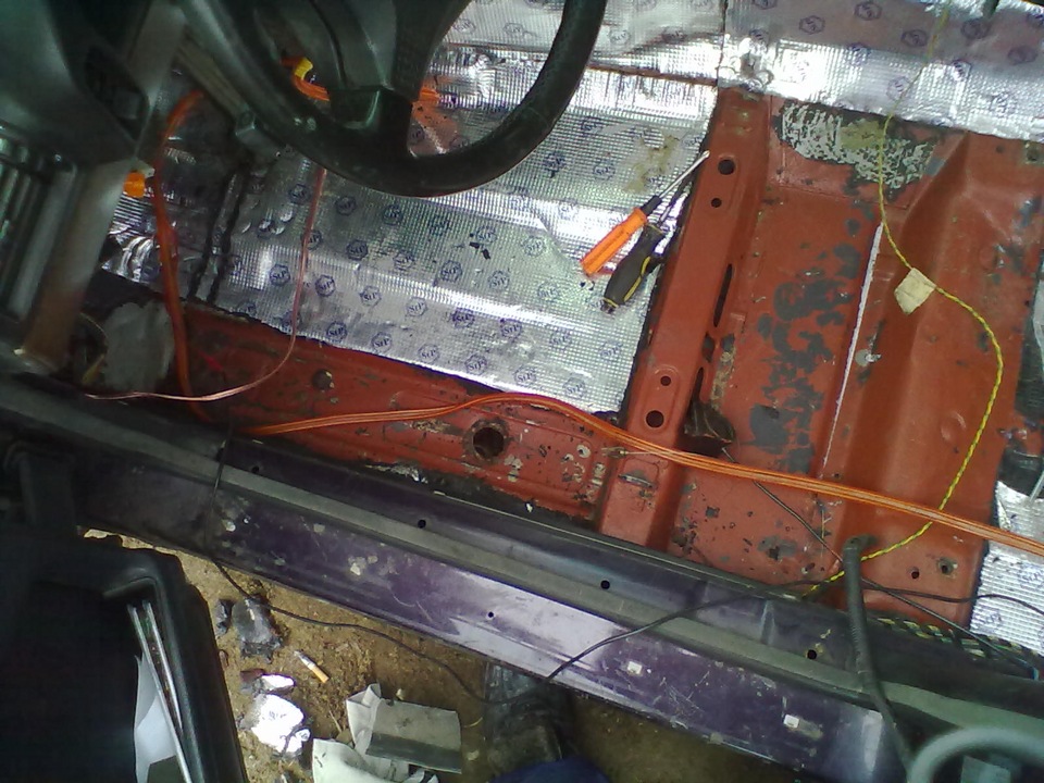 Фото в бортжурнале BMW 7 series (E32)