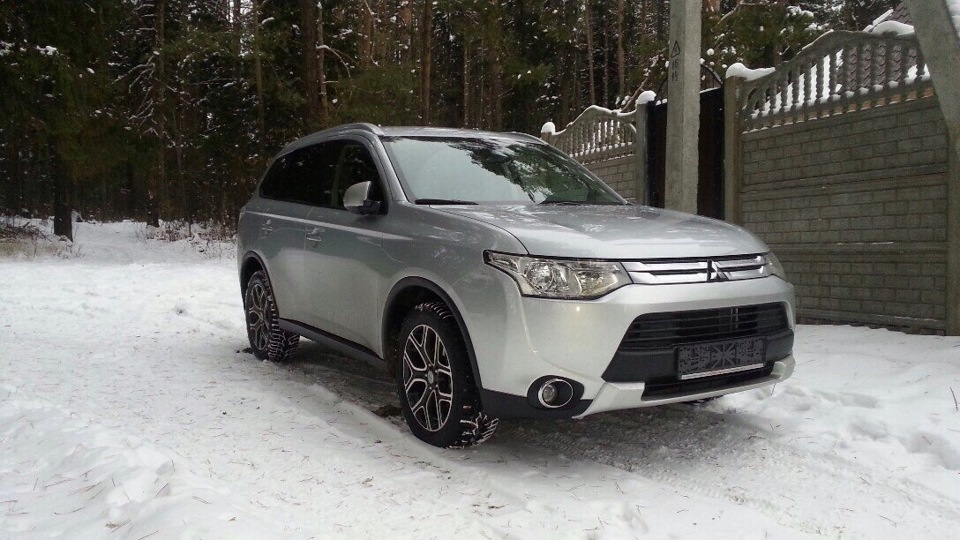 Mitsubishi Outlander Япончик
