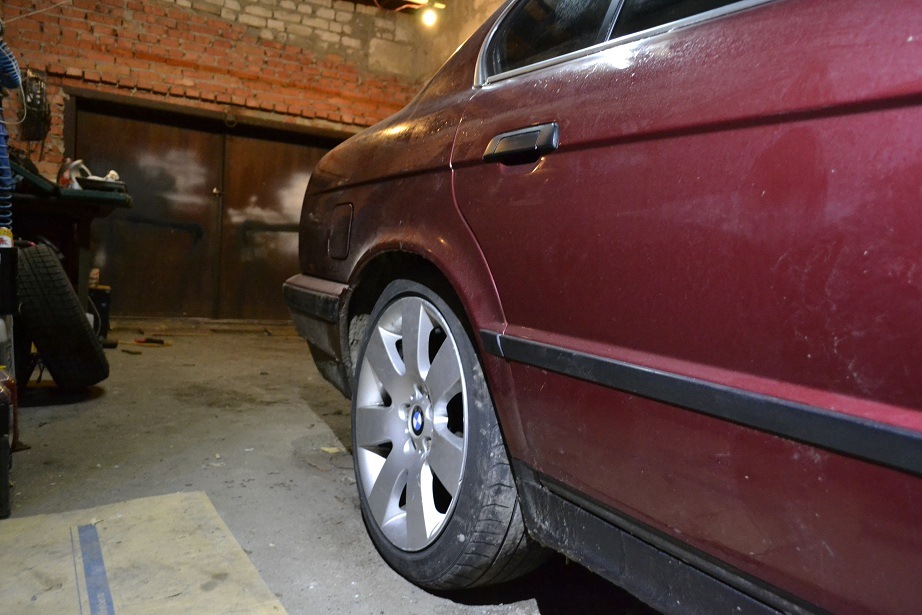 Фото в бортжурнале BMW 5 series (E34)
