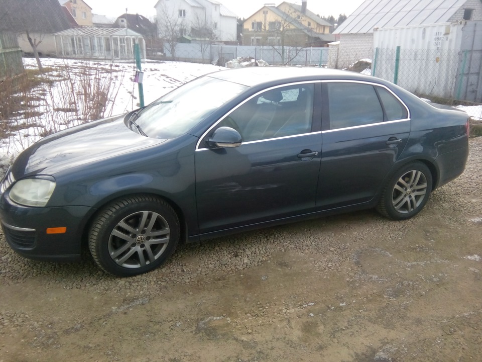 Фото в бортжурнале Volkswagen Jetta V