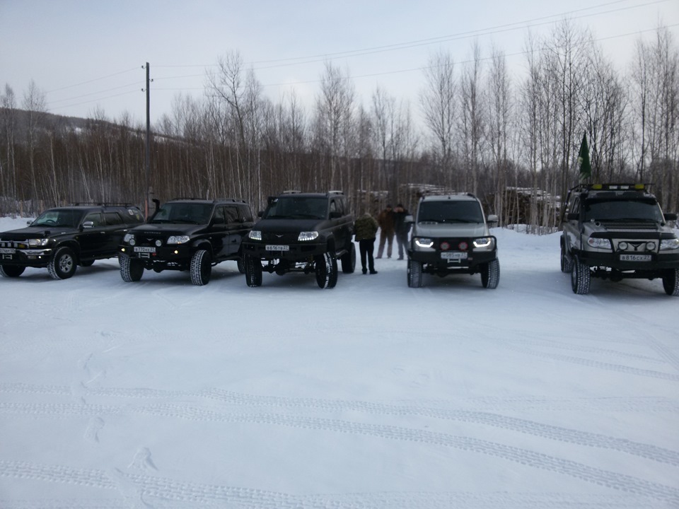 12 — Toyota Hilux Surf (3G). Запчасти на фото: 1616102