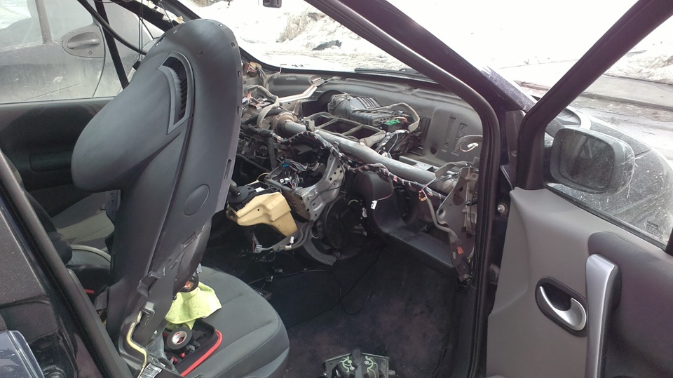 Фото в бортжурнале Renault Scenic II