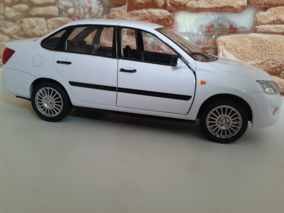 Фото в бортжурнале Lada Granta