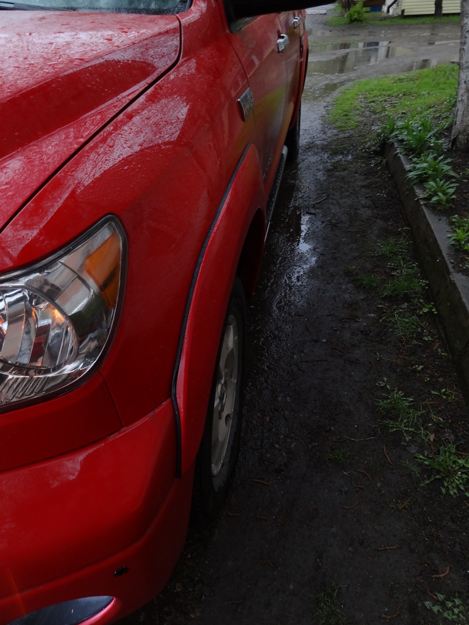 Фото в бортжурнале Toyota Tundra (II)