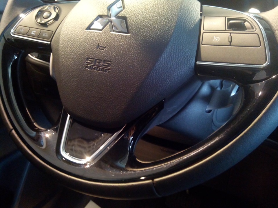 Фото в бортжурнале Mitsubishi Outlander (3G)