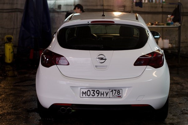Фото в бортжурнале Opel Astra J