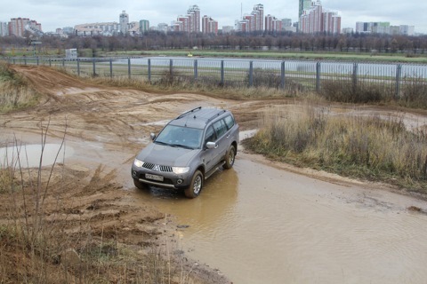 Фото в бортжурнале Mitsubishi Pajero Sport (2G)