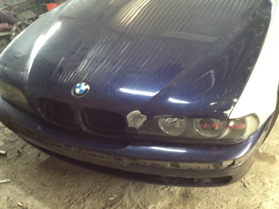 Photo from the logbook BMW 5 series (E39)