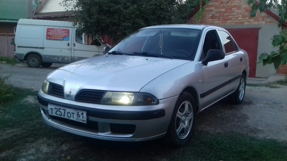Mitsubishi Carisma Каря