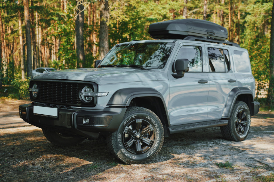 Tank 300 — Opel Frontera B