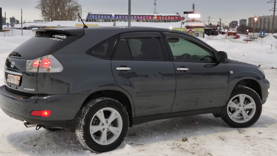 Фото в бортжурнале Toyota Harrier (2G)