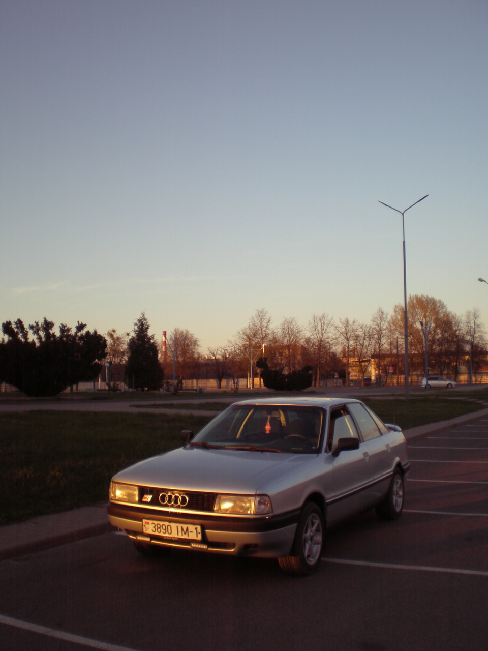 Фото в бортжурнале Audi 80 (B3)