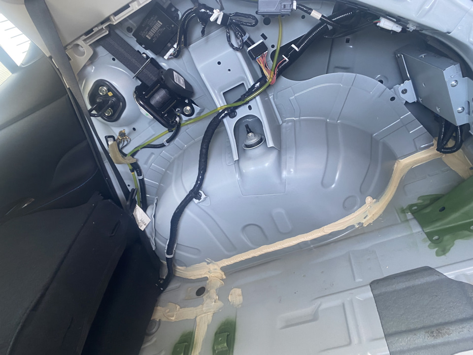 Фото в бортжурнале Nissan Leaf (2G)