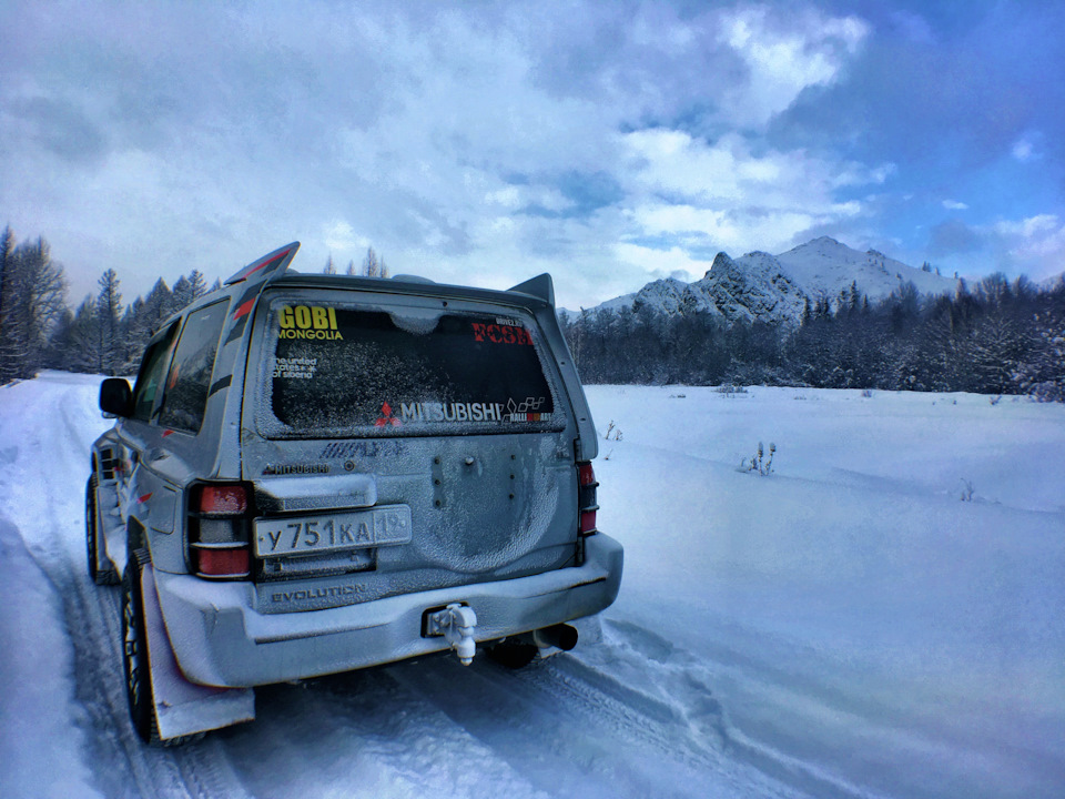 Фото в бортжурнале Mitsubishi Pajero Evolution