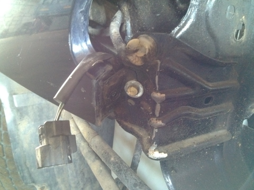 Фото в бортжурнале Mazda 626 IV (GE)