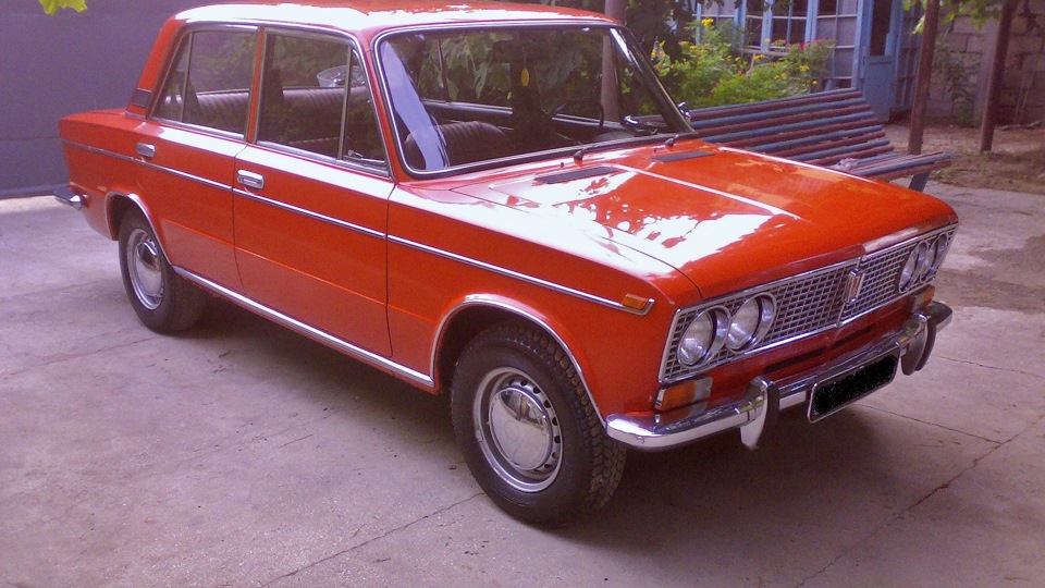 Lada 2103 Rosso