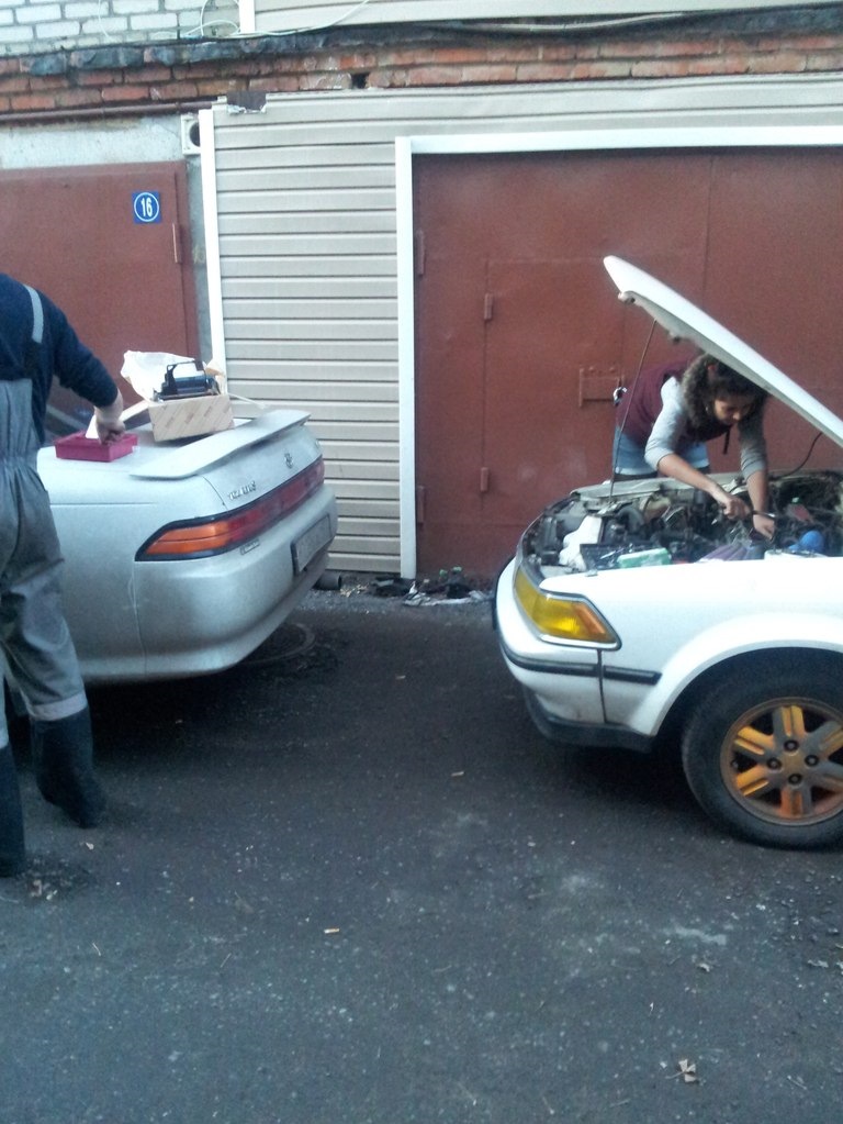 Карина ЕД и ее друг Марк — Toyota Carina ED (1G)
