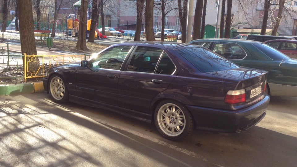 BMW 3 series Techno-Violett