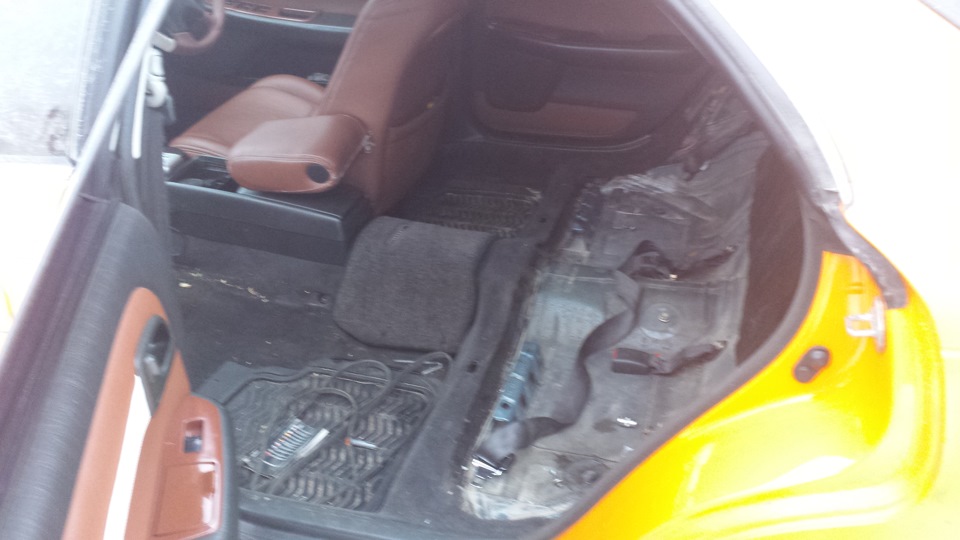 Фото в бортжурнале Toyota Mark II (90)