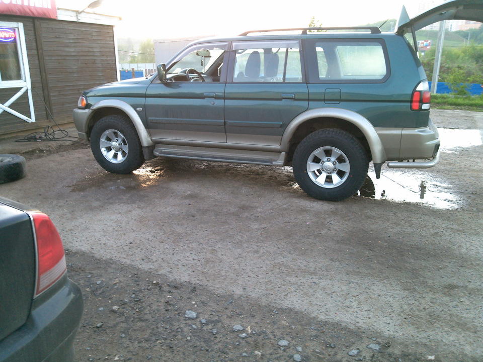 Фото в бортжурнале Mitsubishi Pajero Sport (1G)