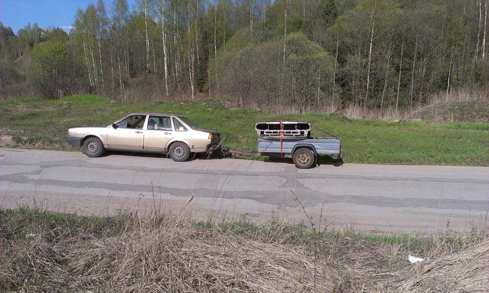 битый небитого везет — Volkswagen Passat B2