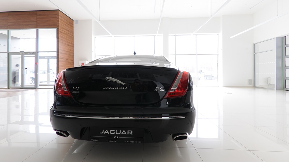 Какая попа…осела на пневмоподвеске. — Volvo S60 (2G)