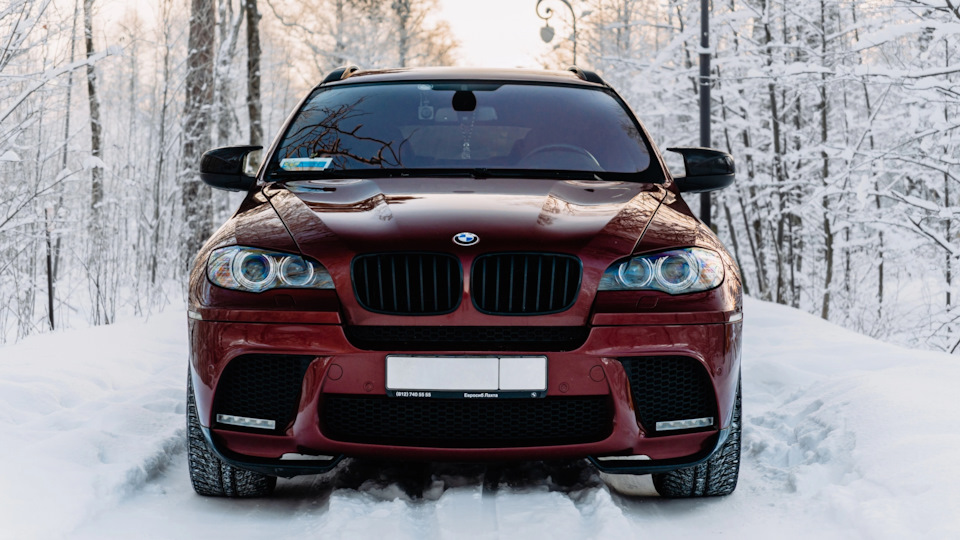 BMW X6 RED VERMILION