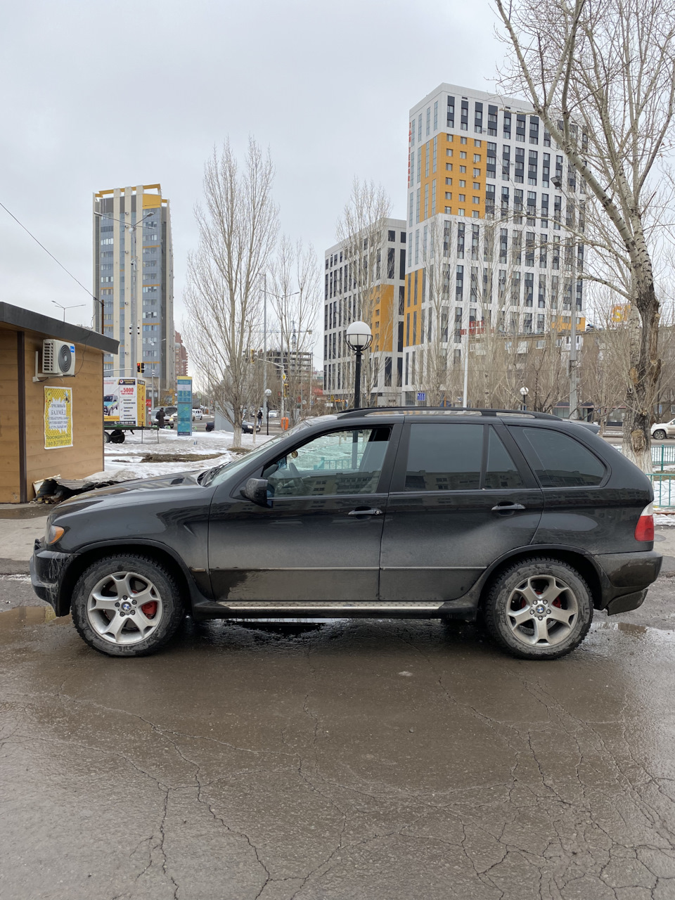 Фото в бортжурнале BMW X5 (E53)