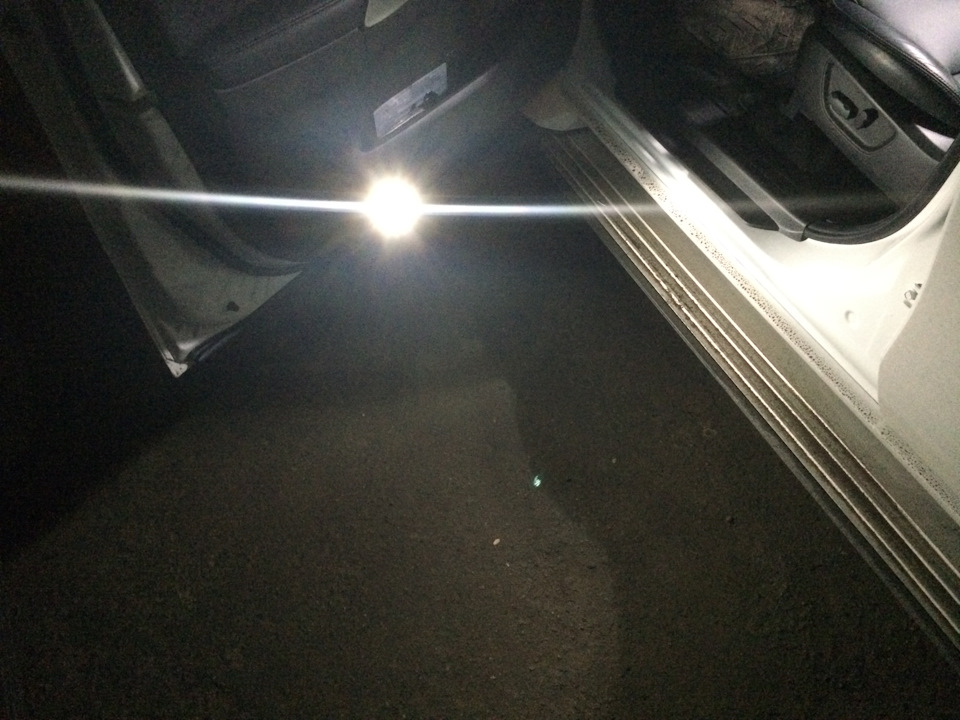 Передние двери — Mitsubishi Pajero Sport (3G)