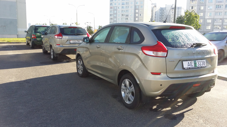 Lada XRAY
