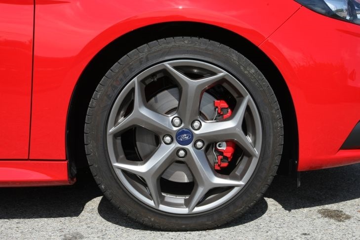 тормоза от СТ 3 — Ford Focus Hatchback III