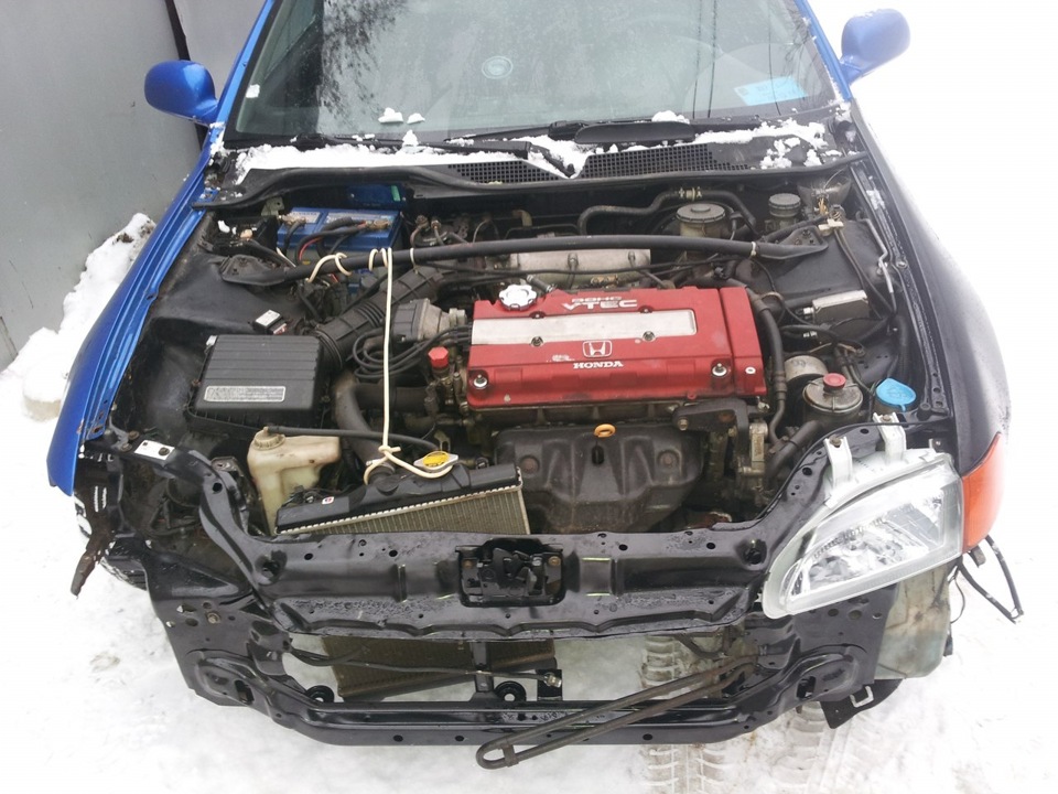 Фото в бортжурнале Honda Civic Hatchback (5G)