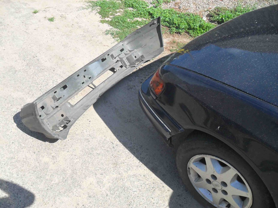 4 — Ford Scorpio I