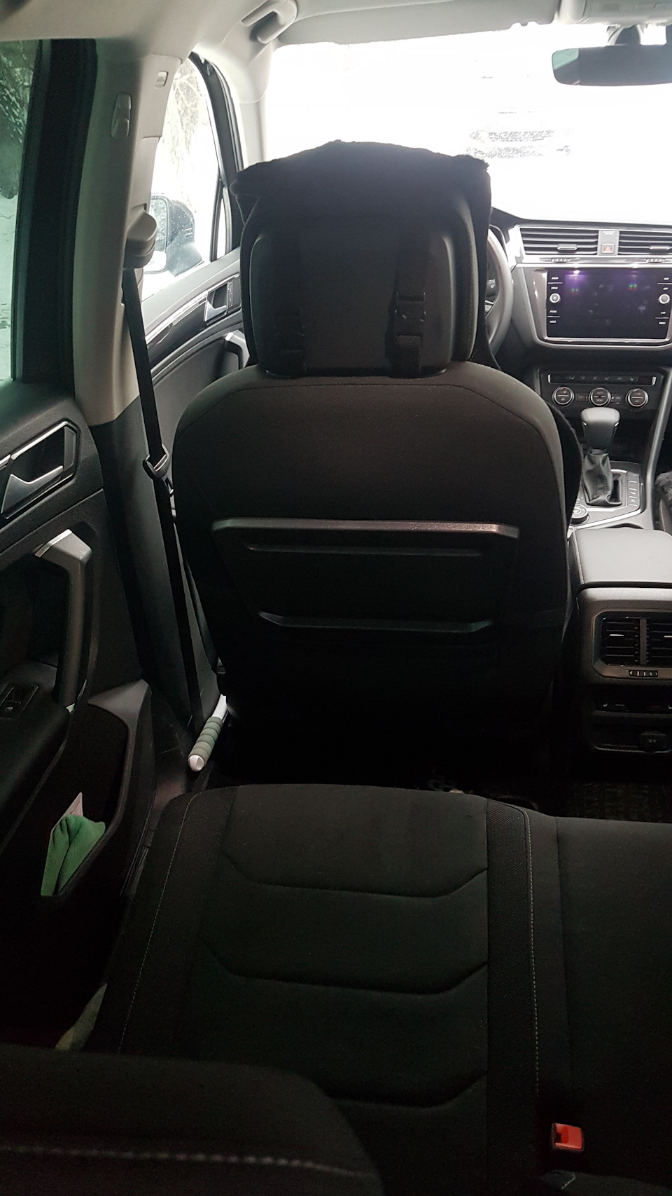 Вид с зади — Volkswagen Tiguan (2G)