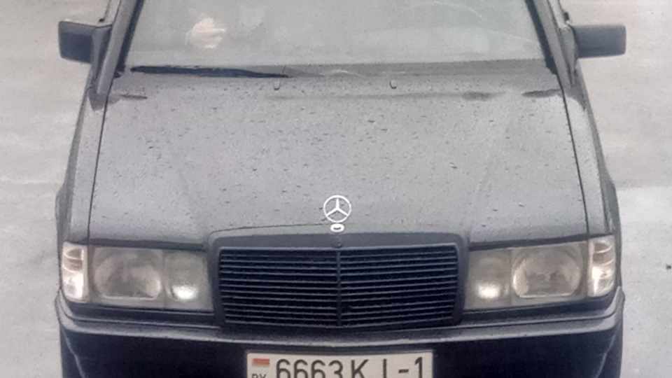Mercedes-Benz 190 (W201) Black Night