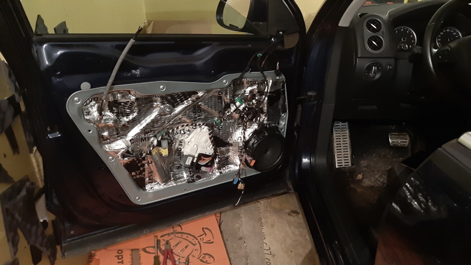 Фото в бортжурнале Volkswagen Tiguan (1G)