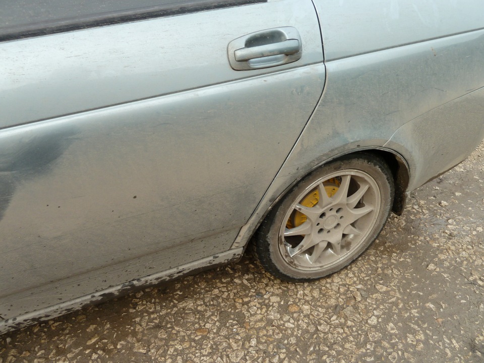 после выходных — Lada Priora sedan